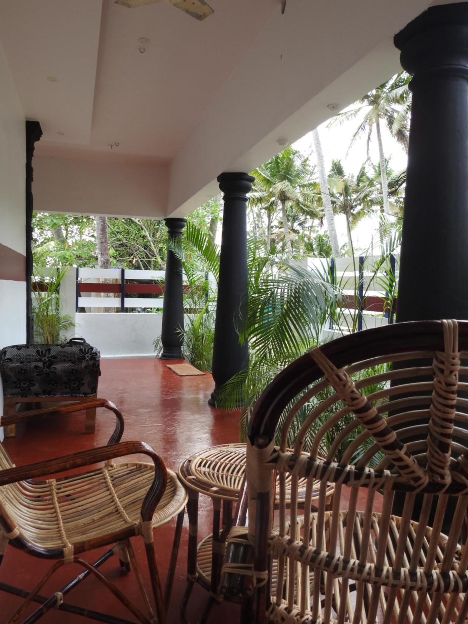 Alappuzha Shoreline Marari Beach Villa At Golden Beach Mararikulam מראה חיצוני תמונה