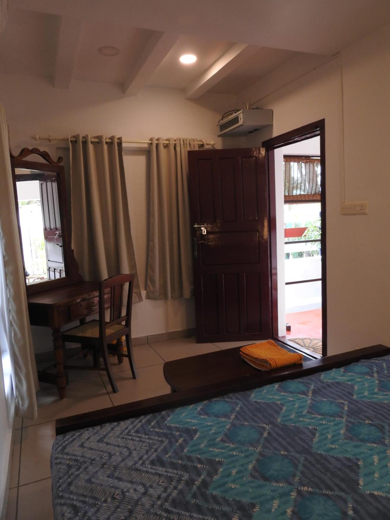 Alappuzha Shoreline Marari Beach Villa At Golden Beach Mararikulam מראה חיצוני תמונה