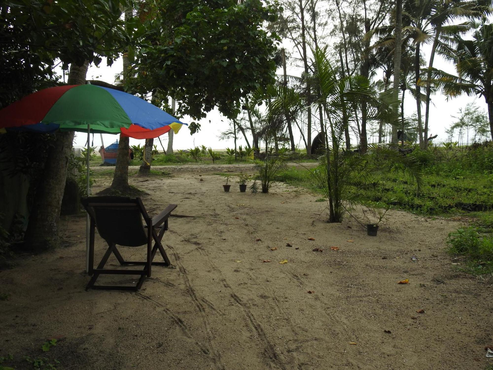 Alappuzha Shoreline Marari Beach Villa At Golden Beach Mararikulam מראה חיצוני תמונה