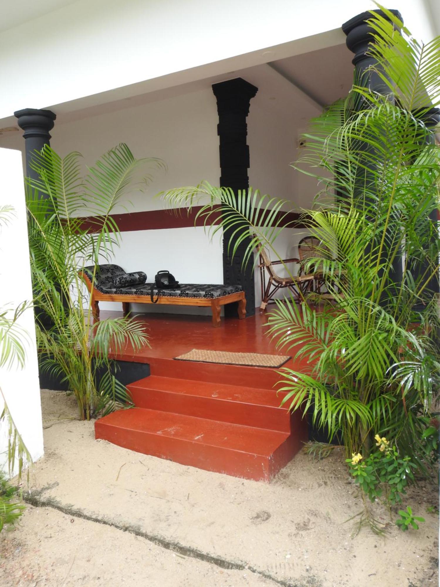 Alappuzha Shoreline Marari Beach Villa At Golden Beach Mararikulam מראה חיצוני תמונה